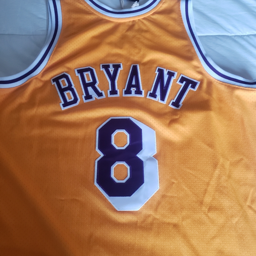 Authentic Laker Kobe Bryant 8 Jersey - Picture 5 of 5